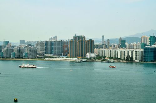 和富中心